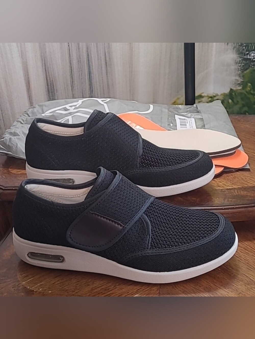 New in bag! Youyun Mens size 8 orthopedic memory foam slip on comfy shoes black